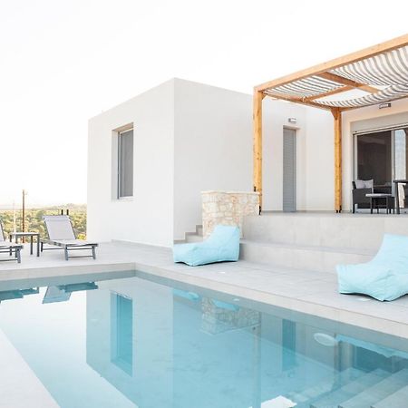 Sunset Luxury Villa Akritokhórion Екстериор снимка
